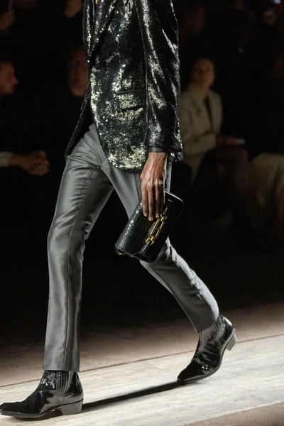 Look 65